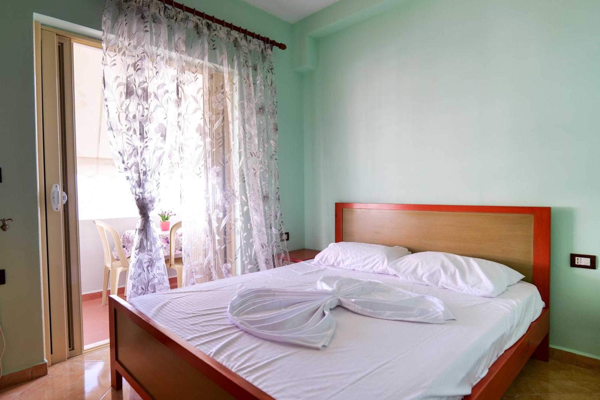 Rei Apartments Sarandë Cameră foto