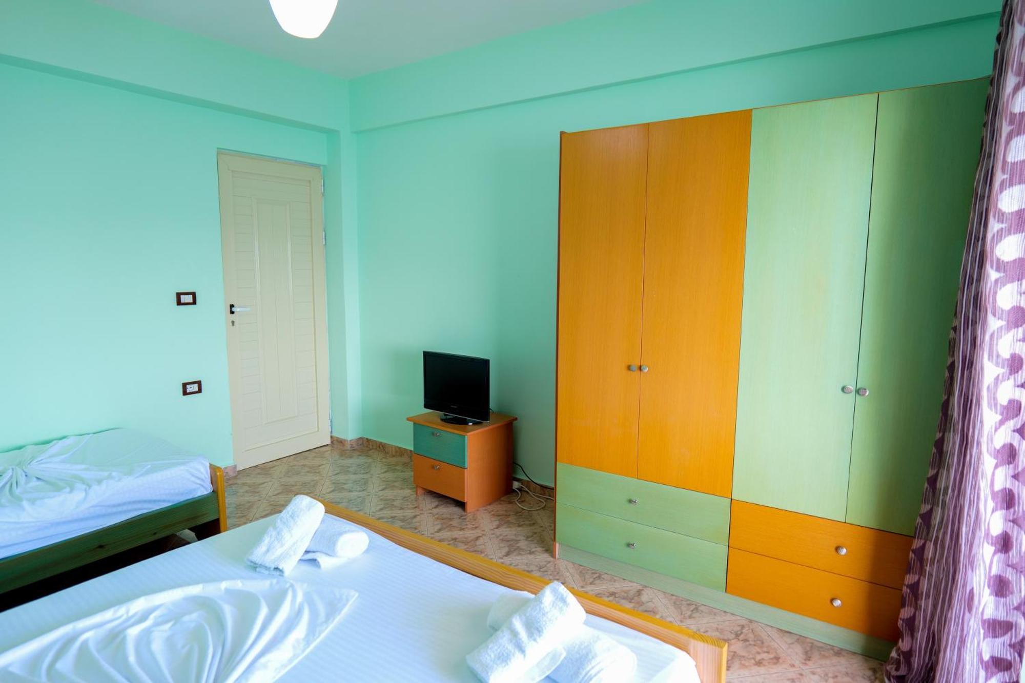 Rei Apartments Sarandë Cameră foto