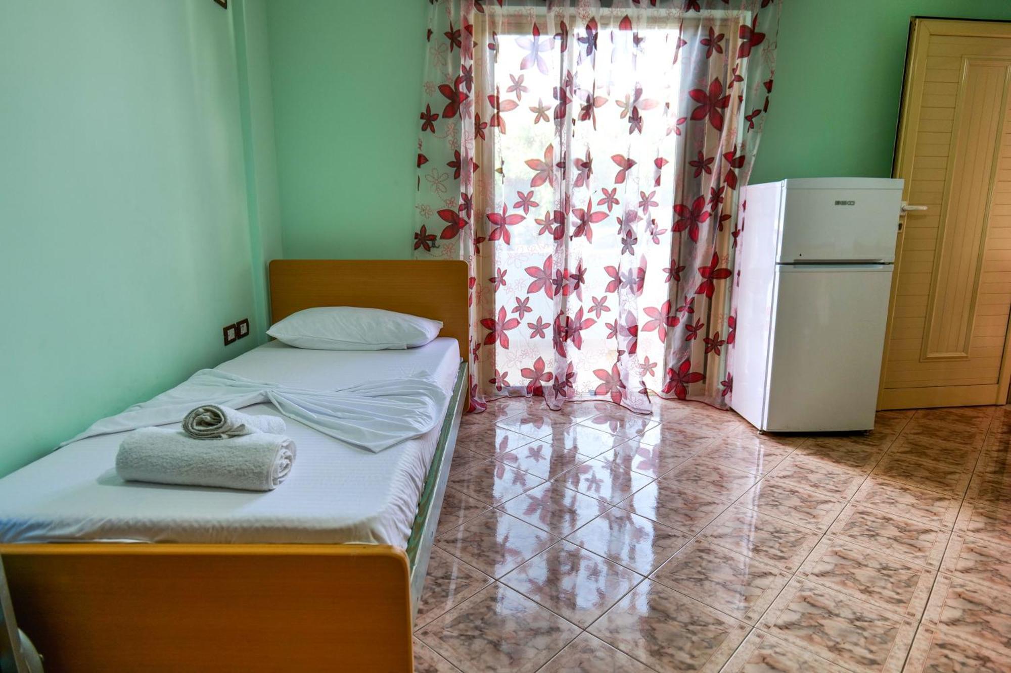 Rei Apartments Sarandë Cameră foto